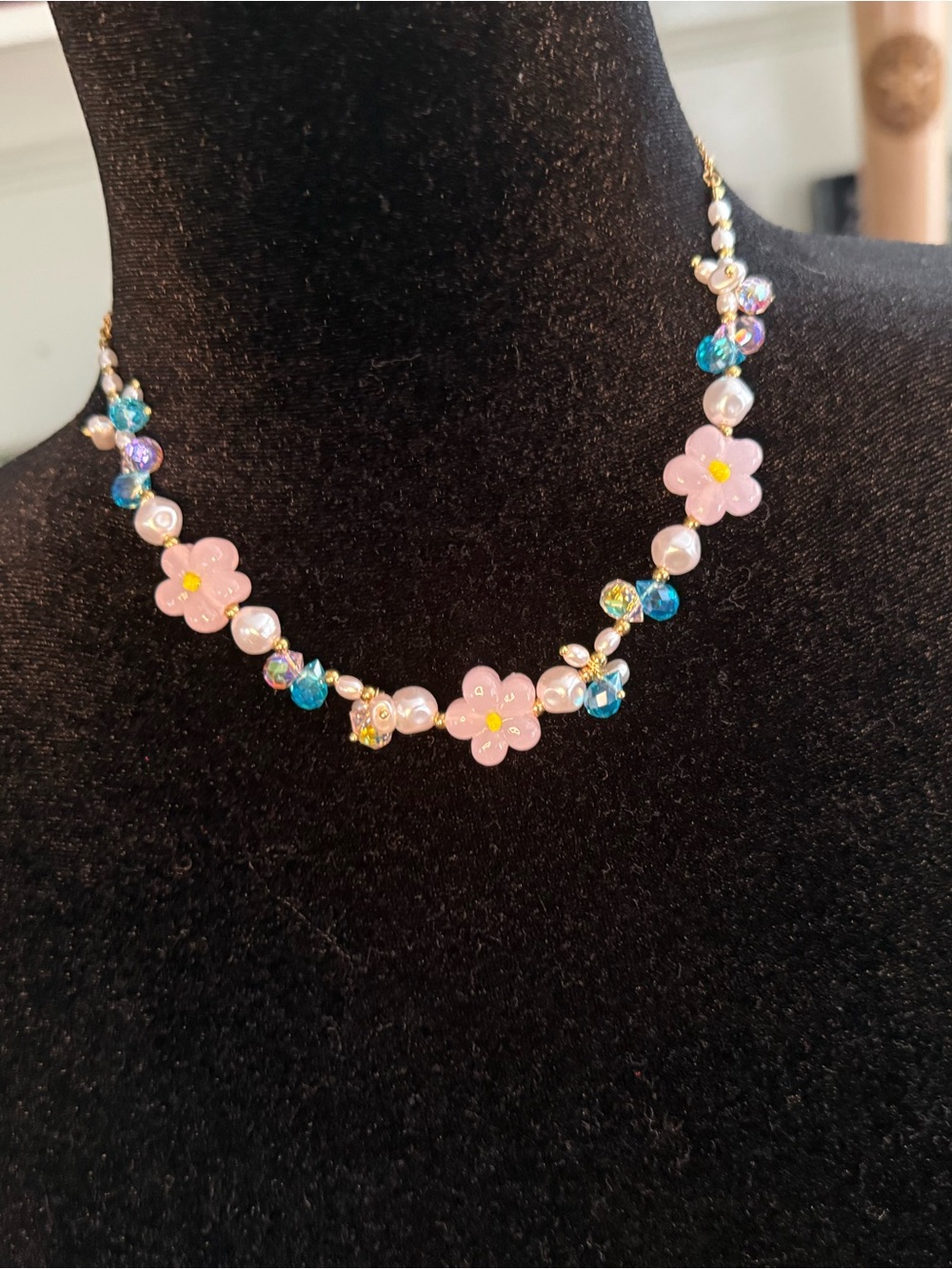 NWT Treasure Jewels Feelin’ Girly necklace